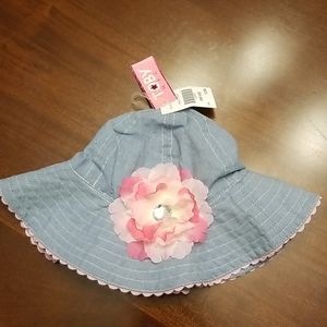 NWT Youth Hat with Pink Flower